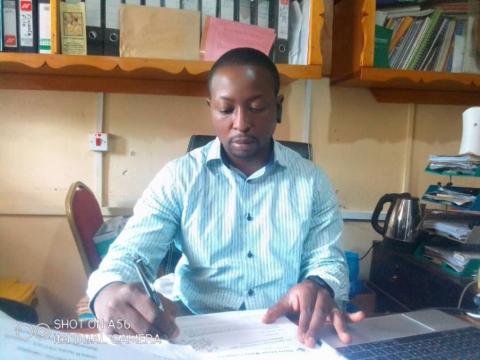 Dr.Donalnd samuel Grant DMO Kenema district