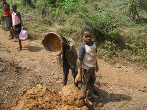 kids at the mine